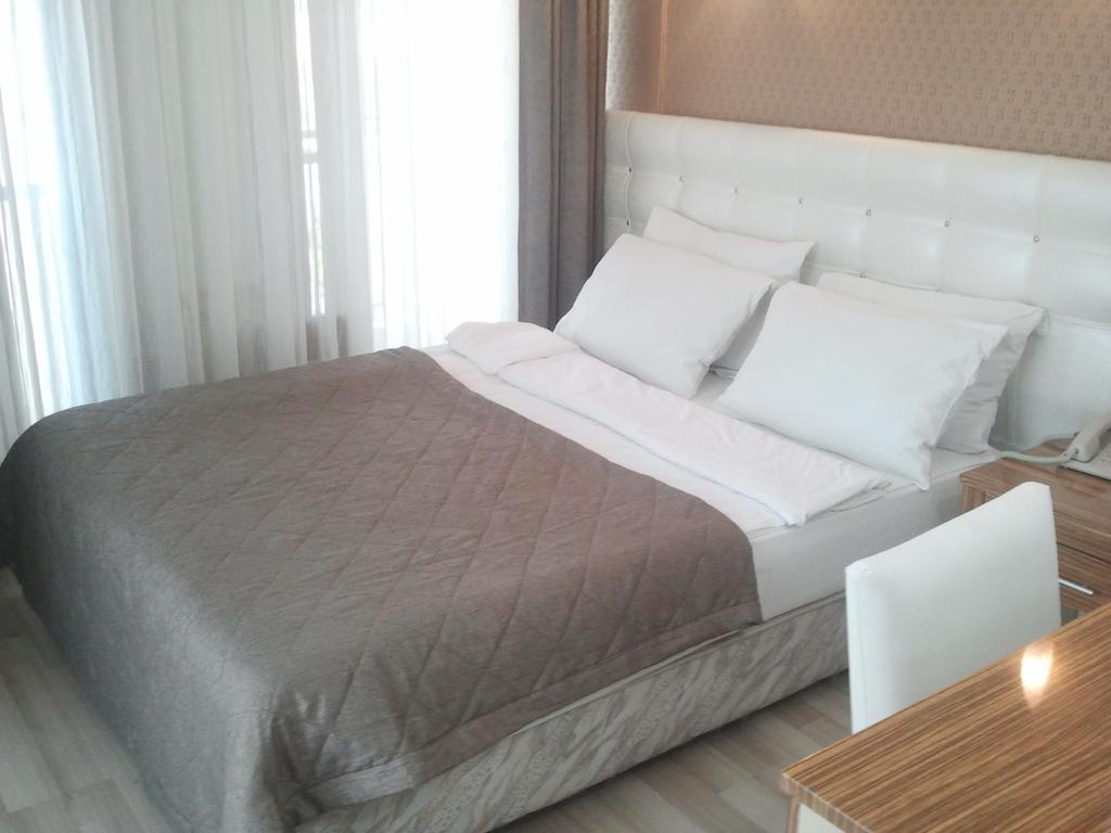 Hotel Kocaman Esmirna Quarto foto